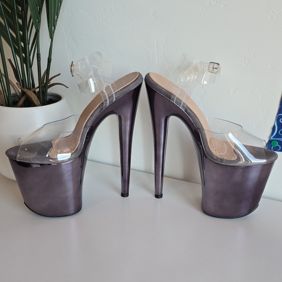 NWOB Hella Heels Metallic Stilettos Liquid Gunmetal 8" Heel New Fit Chrome - Picture 6 of 10
